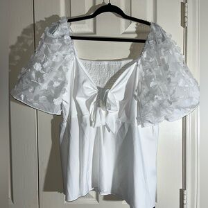 SHEIN Curve Plus White Top